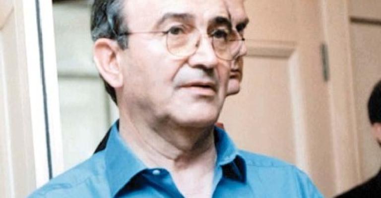 أهالي الديسي يعتصمون ضد استثمارات صبيح المصري أهالي الديسي يعتصمون ضد استثمارات صبيح المصري