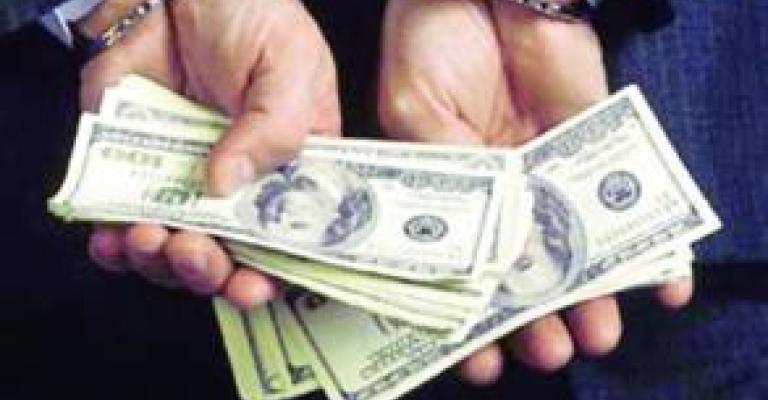 صاحب شركة بورصة يسلم امن الدولة 180 الف دينار