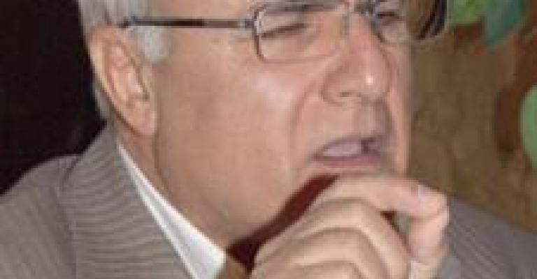 النائب حدادين يترأس لجنة دراسة النظام الداخلي النائب حدادين يترأس لجنة دراسة النظام الداخلي