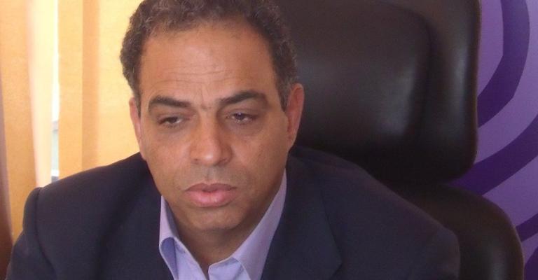 إعادة هيكلة القطاع العام.. وتعميم العمالة الفقيرة إعادة هيكلة القطاع العام.. وتعميم العمالة الفقيرة