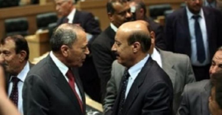 تباين آراء نواب في التعديل الوزاري.. بين التغيير ومنح الفرصة تباين آراء نواب في التعديل الوزاري.. بين التغيير ومنح الفرصة