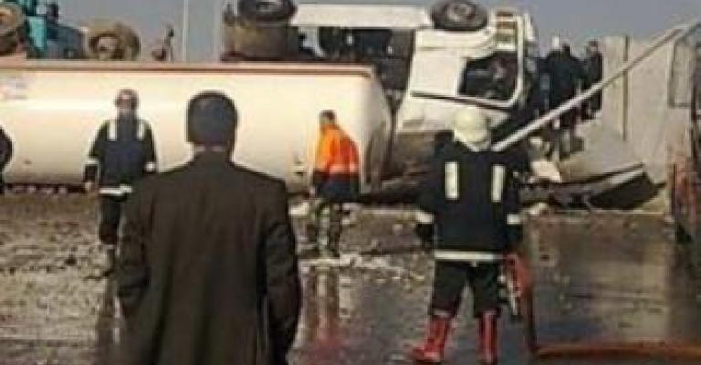 وفاة شخصين حرقا إثر تدهور صهريج في العقبة وفاة شخصين حرقا إثر تدهور صهريج في العقبة