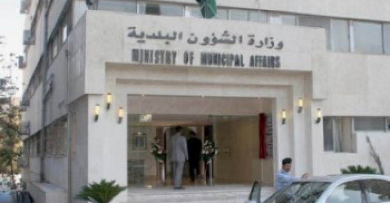 قشوع : لا تأجيل لموعد الانتخابات البلدية قشوع : لا تأجيل لموعد الانتخابات البلدية