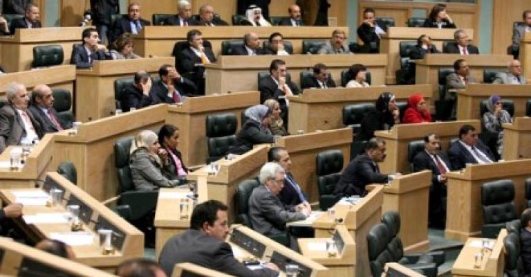 “قانونية النواب” تقر تعديلات دستورية وتقف لدى “المحكمة الدستورية” “قانونية النواب” تقر تعديلات دستورية وتقف لدى “المحكمة الدستورية”