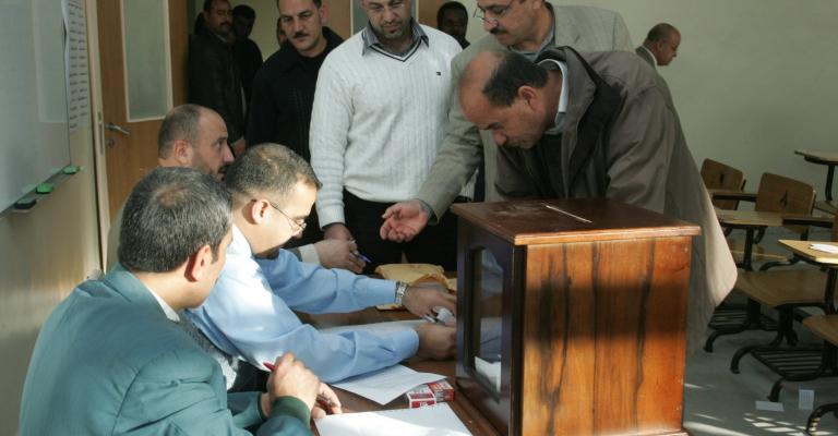 قانونية النواب توصي بوضع قانون للهيئة المستقلة على الانتخابات قانونية النواب توصي بوضع قانون للهيئة المستقلة على الانتخابات