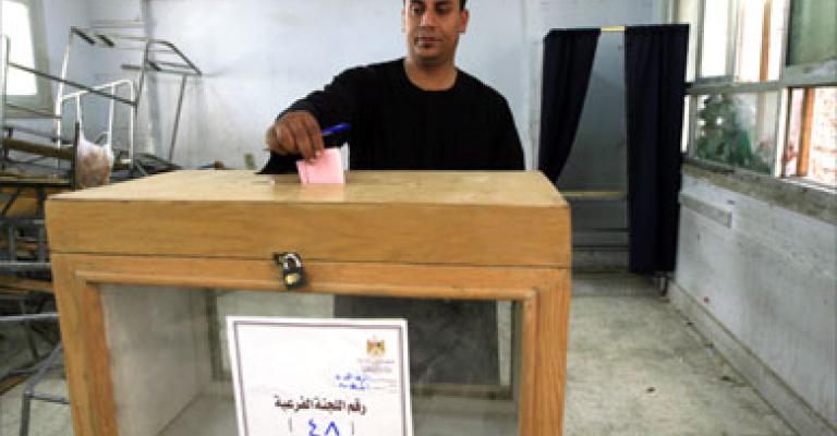 النواب يقر هيئة لإدارة الانتخابات بقانون النواب يقر هيئة لإدارة الانتخابات بقانون