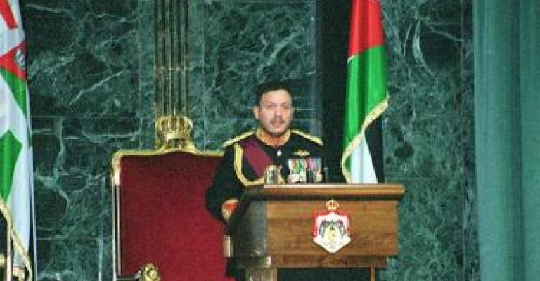 "النواب" يتراجع عن تقييد حلهم ويتركونه على الغارب "النواب" يتراجع عن تقييد حلهم ويتركونه على الغارب