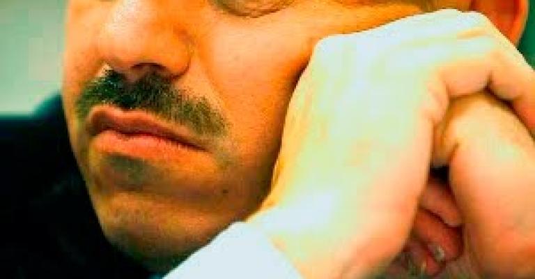 من هو الرئيس المنقذ؟! من هو الرئيس المنقذ؟!