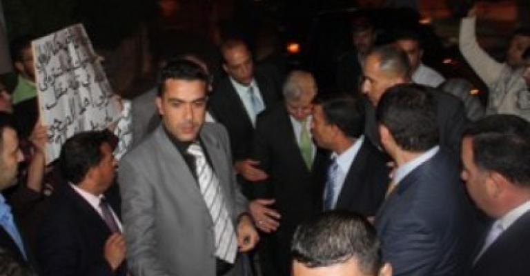 الخصاونة في النقابات: لن أمس المادة 74 من الدستور