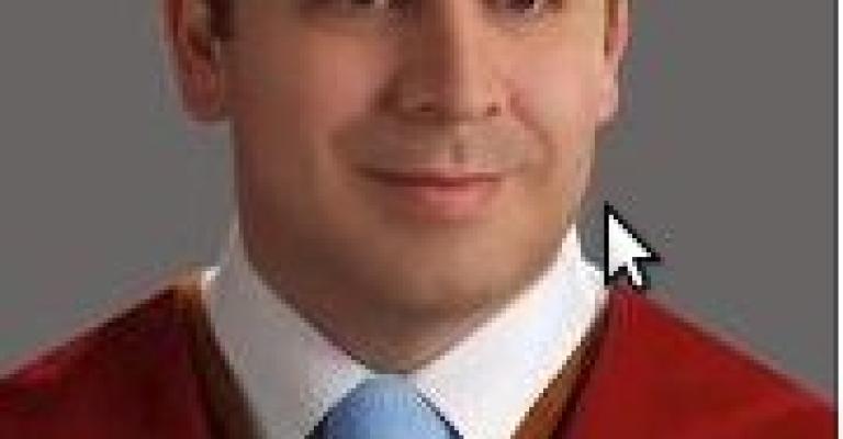 الانتقائية في التعامل مع النواب مزدوجي الجنسية