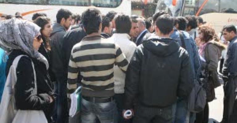 هيئة النقل تمهل شركة السوسنة حتى الخميس لتصويب أوضاعها هيئة النقل تمهل شركة السوسنة حتى الخميس لتصويب أوضاعها