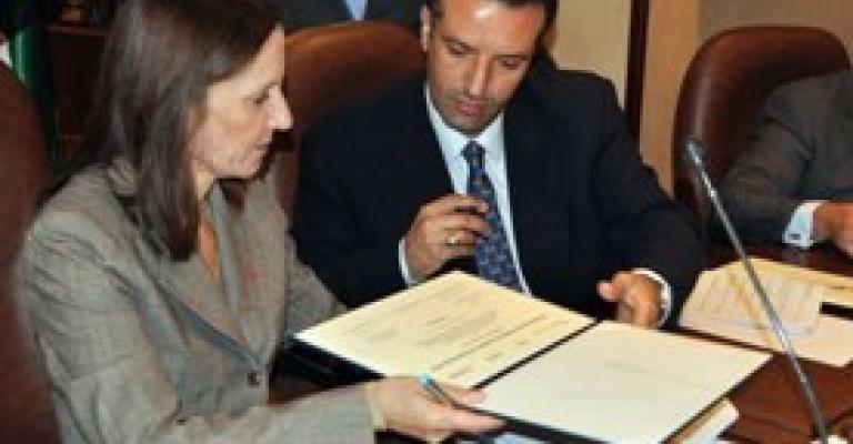 مذكرة تفاهم لتطوير موقع جرش الأثري مذكرة تفاهم لتطوير موقع جرش الأثري