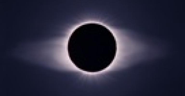 خسوف كلي في سماء المملكة السبت