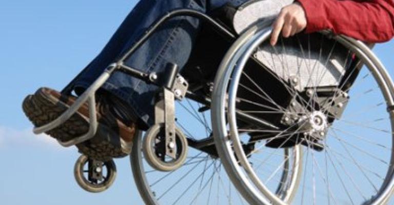 نظام إعفاء المعاقين من الجمارك عالق بين الوزارات نظام إعفاء المعاقين من الجمارك عالق بين الوزارات