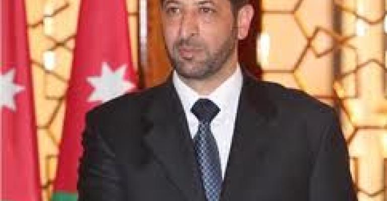 “وزير الشباب و الرياضة بدل ما يكحلها عماها” “وزير الشباب و الرياضة بدل ما يكحلها عماها”