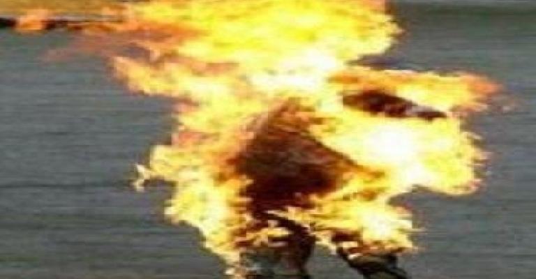 دفن المطارنه معلق واعتصام غاضب أمام الديوان دفن المطارنه معلق واعتصام غاضب أمام الديوان