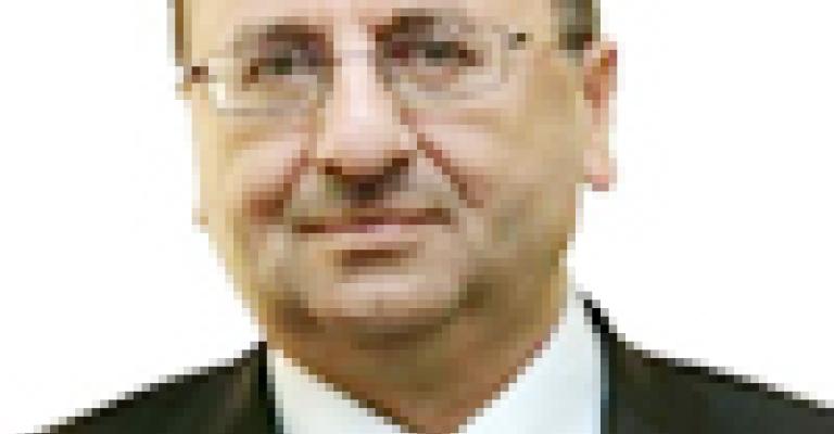 بقاء الذنيبات في الجماعة دعم لتيار الاعتدال والخطاب الوطني الواقعي بقاء الذنيبات في الجماعة دعم لتيار الاعتدال والخطاب الوطني الواقعي