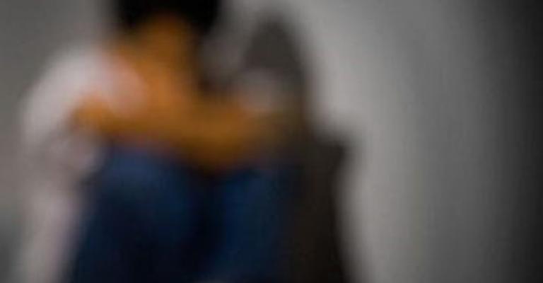 يوميات تعذيب طفل !! يوميات تعذيب طفل !!