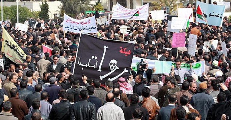 فيديو النائب المجالي يعلن إنهاء أزمة المعلمين فيديو النائب المجالي يعلن إنهاء أزمة المعلمين