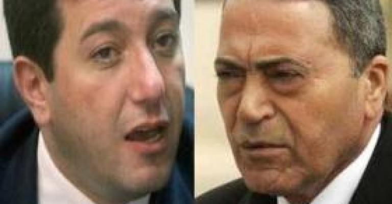 تحقيق الفوسفات توصي بإحالة البخيت وعوض الله وأبو حمور للقضاء تحقيق الفوسفات توصي بإحالة البخيت وعوض الله وأبو حمور للقضاء