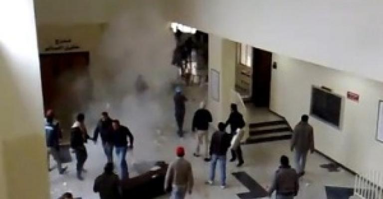 الجامعة الأردنية تفصل 16 طالبا الجامعة الأردنية تفصل 16 طالبا
