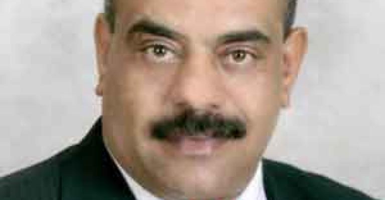 النائب صبرة يوجه إساءات شخصية لزميله حدادين والأخير يرفض التعليق النائب صبرة يوجه إساءات شخصية لزميله حدادين والأخير يرفض التعليق