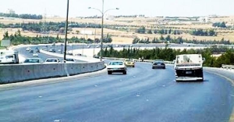 رسوم على شارع المطار..أسلوب جديد في الجباية