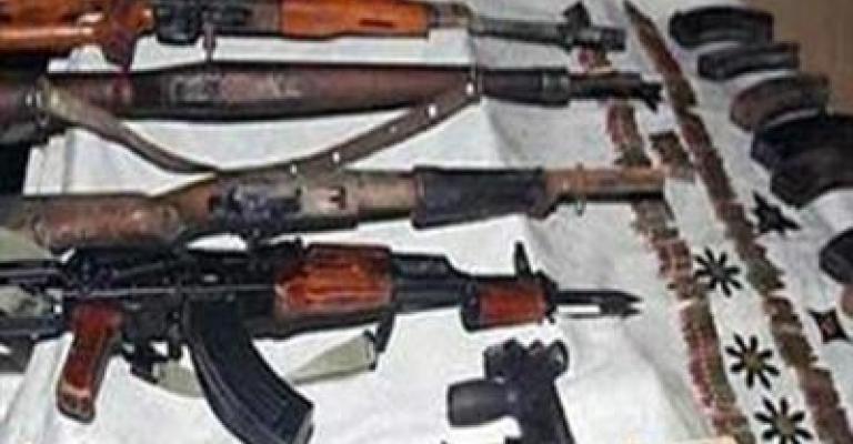 الموقر: ضبط مخزن أسلحة داخل احد المنازل الموقر: ضبط مخزن أسلحة داخل احد المنازل