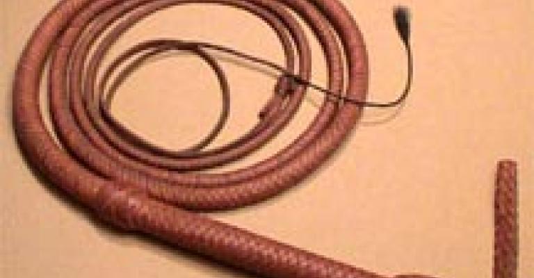 دكتورة أردنية مهددة بالجلد في السعودية