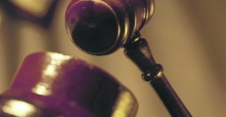 الجنايات توجه 5 تهم لعامل معرض سيارات هتك عرض شاب