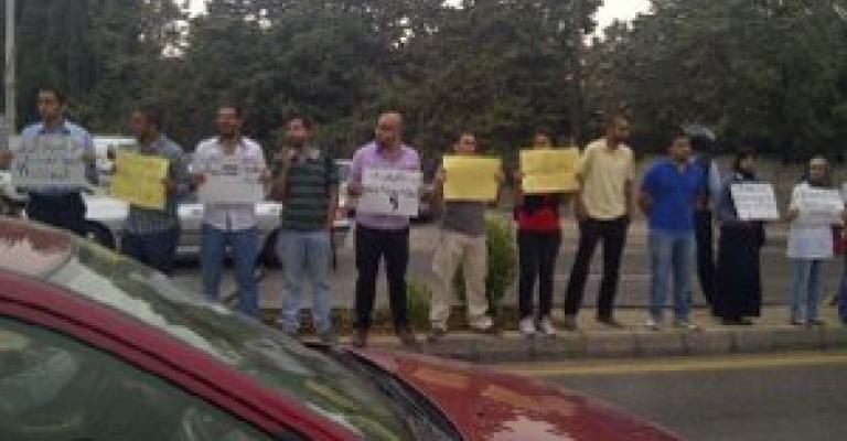 فيديو: مفوض حقوق الانسان ينتقد ناشطين اعتصموا ضد المركز