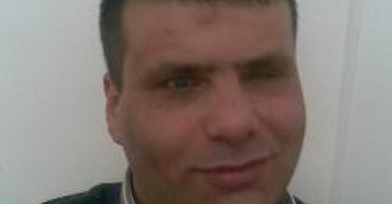 أنزلوهم منازلهم