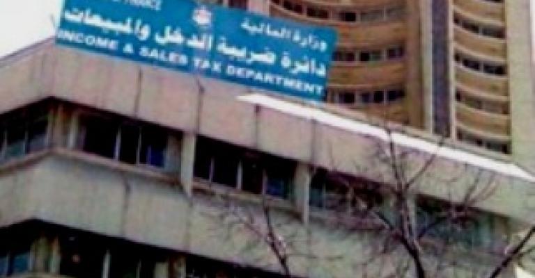 المبيعات والدخل تستعد لاستيفاء زيادة الضرائب وتجار يتخوفون المبيعات والدخل تستعد لاستيفاء زيادة الضرائب وتجار يتخوفون