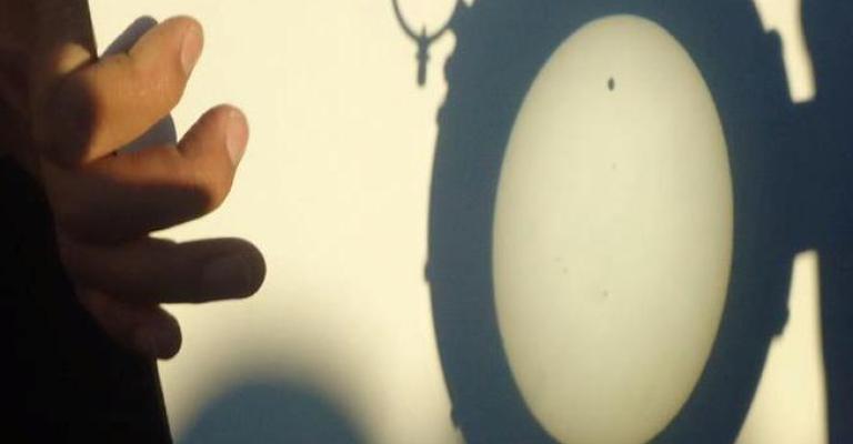 عبور الزهرة أمام الشمس على جبل القلعة عبور الزهرة أمام الشمس على جبل القلعة