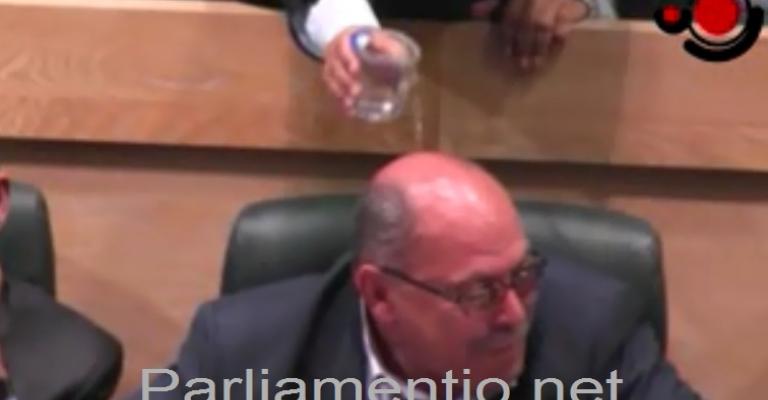 فيديو النائب الكوز يهاجم الاخوان ويحذرهم من اثارة الفتن بالمخيمات