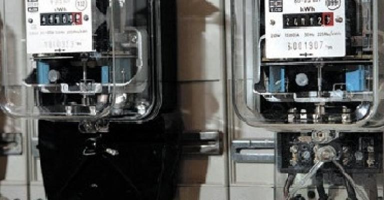 مشروع: فاتورة كهرباء صفرية في القطاعين العام والخاص 