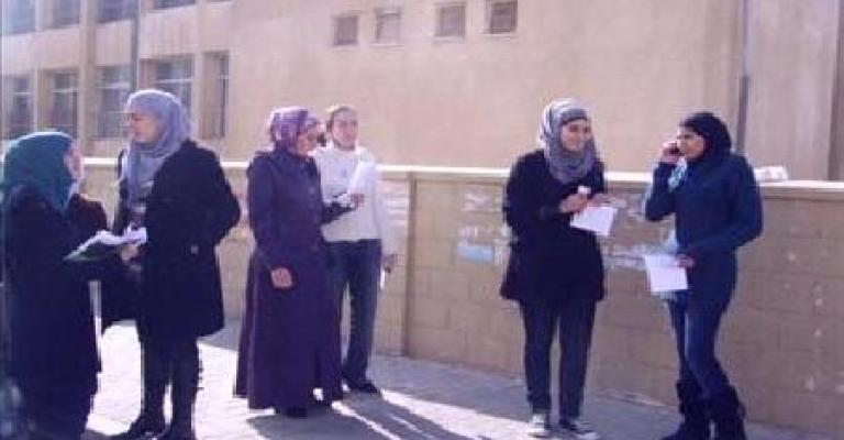 دير علا: توتر بعد حرمان ثلاثة طالبات من امتحان الانجليزي دير علا: توتر بعد حرمان ثلاثة طالبات من امتحان الانجليزي