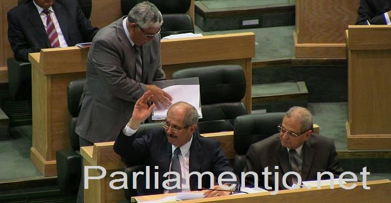 النواب يقر زيادة مقاعد القائمة الوطنية إلى 27 مقعدا النواب يقر زيادة مقاعد القائمة الوطنية إلى 27 مقعدا