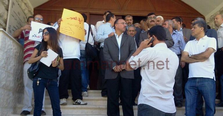 المعايطة "لعمان نت" دفاعا عن المطبوعات: الالتزام بالقانون ليس عيبا المعايطة "لعمان نت" دفاعا عن المطبوعات: الالتزام بالقانون ليس عيبا