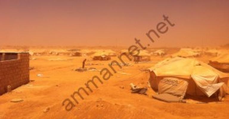 تطاير خيام وحالات اختناق في الزعتري نتيجة الأحوال الجوية تطاير خيام وحالات اختناق في الزعتري نتيجة الأحوال الجوية