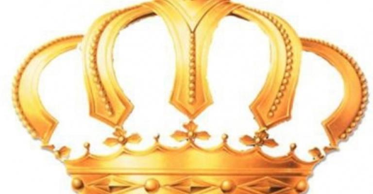 أعضاء المحكمة الدستورية يؤدون اليمين الدستورية وطاهر حكمت رئيسها أعضاء المحكمة الدستورية يؤدون اليمين الدستورية وطاهر حكمت رئيسها