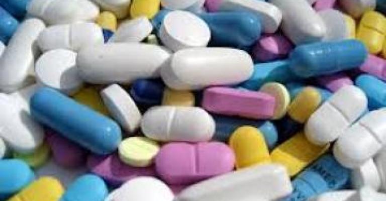 اتلاف ادوية ومواد غذائية فاسدة اتلاف ادوية ومواد غذائية فاسدة