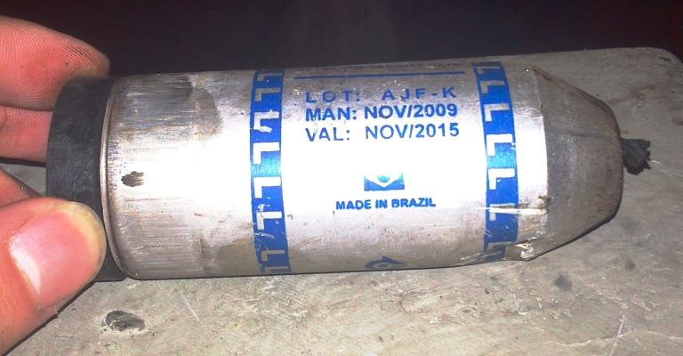 استخدام الغاز المسيل للدموع لفض اعتصام الداخلية- عدسة حسن عودة استخدام الغاز المسيل للدموع لفض اعتصام الداخلية- عدسة حسن عودة