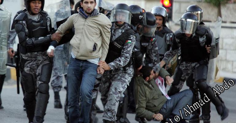 امن الدولة تواصل التحقيق مع موقوفي الاحتجاجات امن الدولة تواصل التحقيق مع موقوفي الاحتجاجات