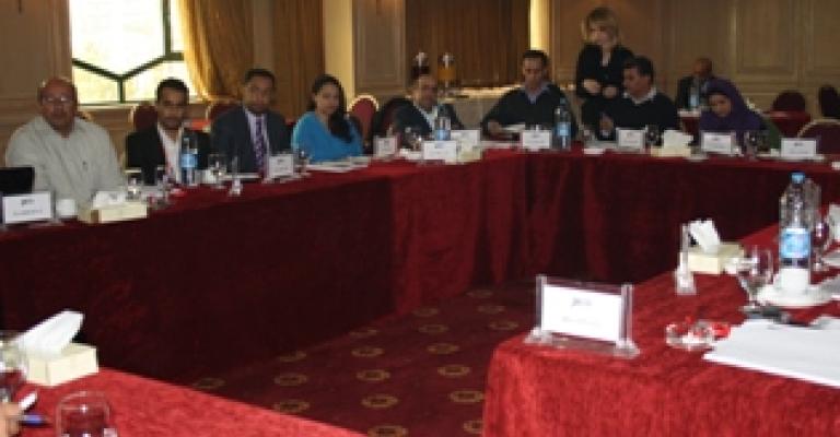 صحفيون يوقعون مدونة سلوك للانتخابات النيابية