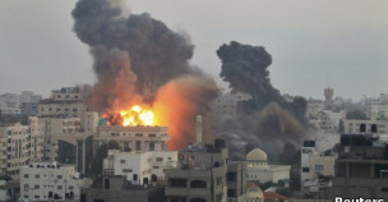 أنباء عن إعلان التهدئة في غزة أنباء عن إعلان التهدئة في غزة