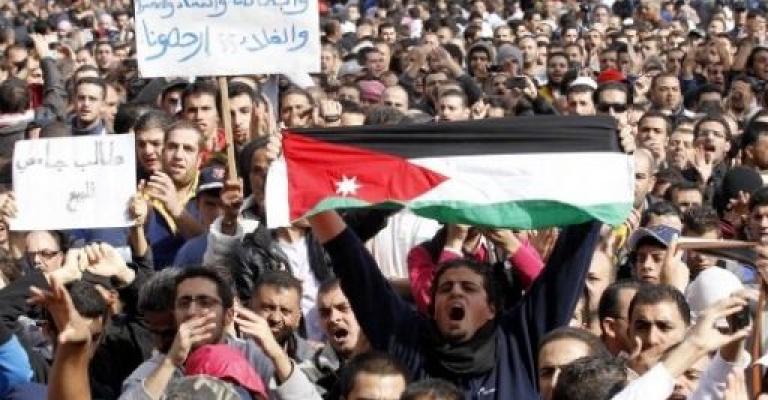 العمل الاسلامي يحذر مما لا تحمد عقباه العمل الاسلامي يحذر مما لا تحمد عقباه