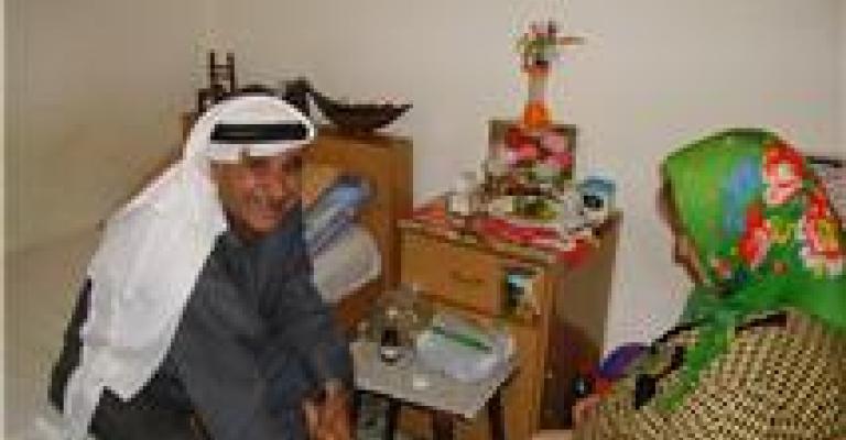  في القدس : الشلالدة... من بائع للخضار الى طبيب أعشاب