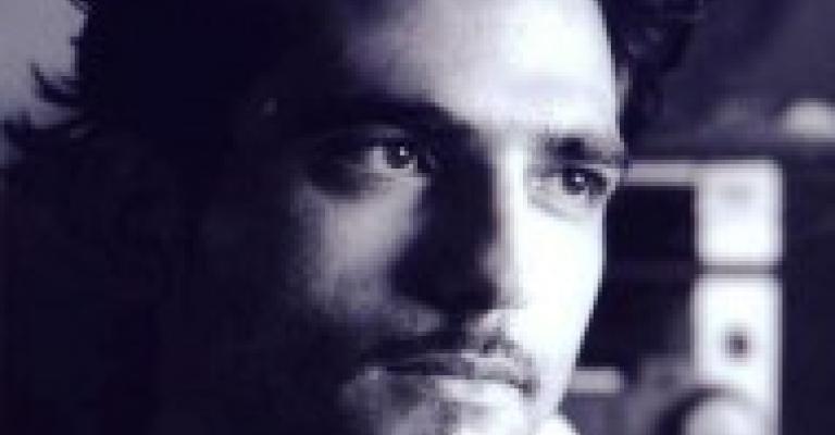 الأردن: اعتقال الفنان الفلسطيني جوان صفدي بتهمة “التطاول على الأديان”