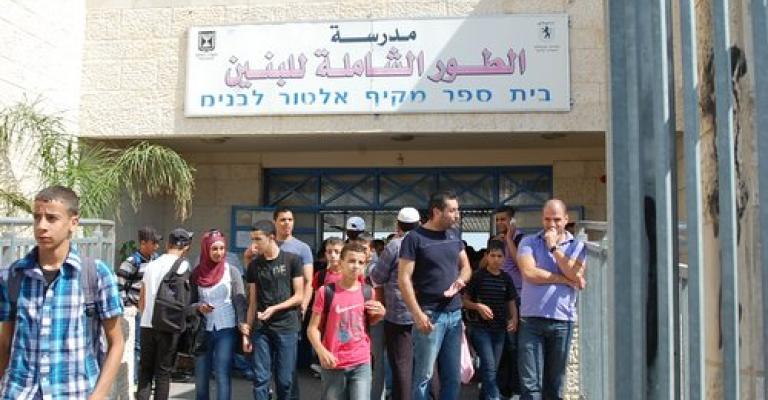 مدارس الطور .. مدارس شكلية فارغة من مقومات البيئة التعليمية مدارس الطور .. مدارس شكلية فارغة من مقومات البيئة التعليمية